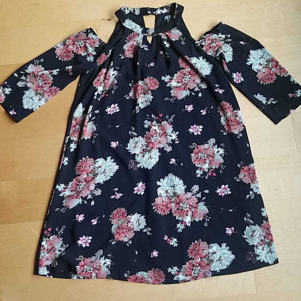 Lily Rose Black Dress - Picture 1 of 1